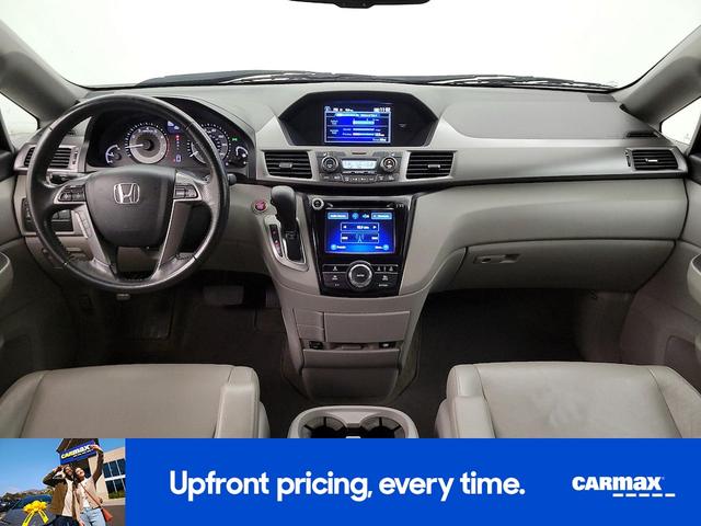 Photo of 2014 Blue Honda Odyssey