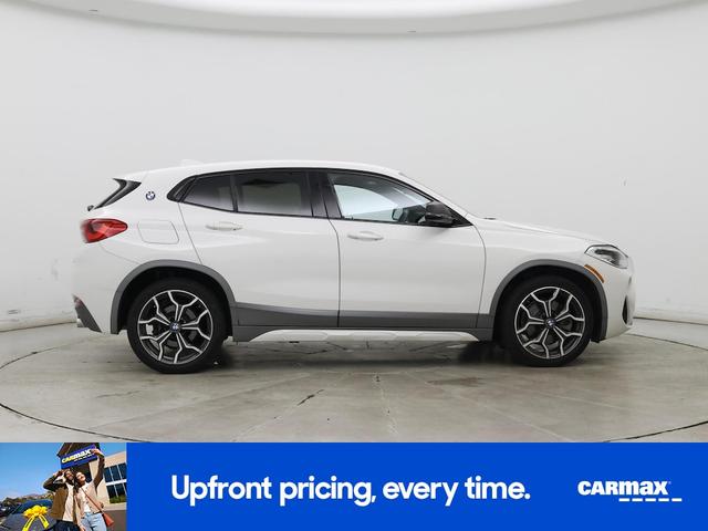 Photo of 2018 Pearl BMW X2