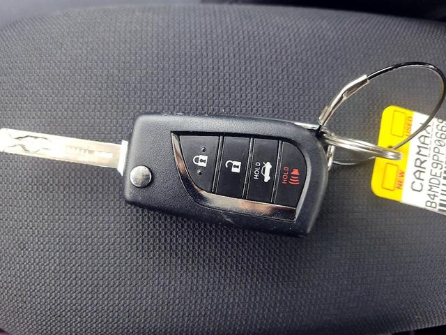 Photo of 2023 Gray Toyota Corolla