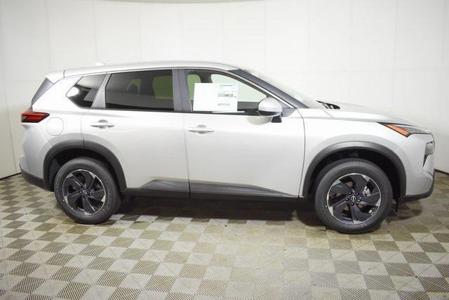 Photo of 2025 Brilliant Silver Metallic Nissan Rogue