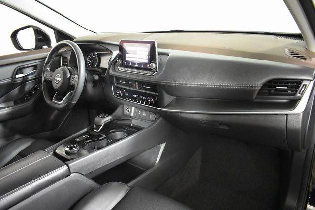 Photo of 2023 Super Black Nissan Rogue