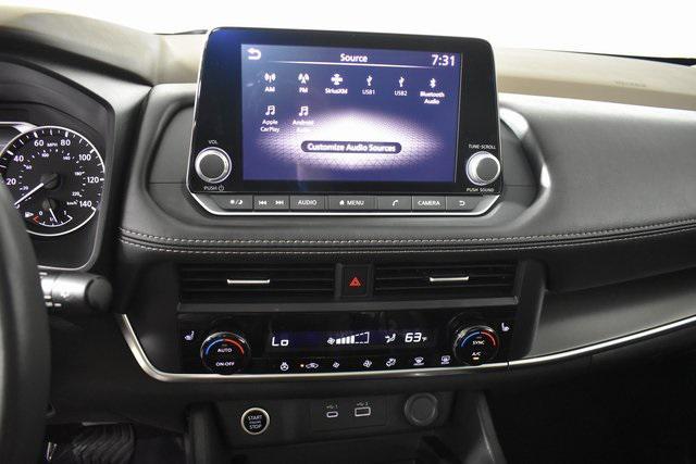 Photo of 2023 Super Black Nissan Rogue