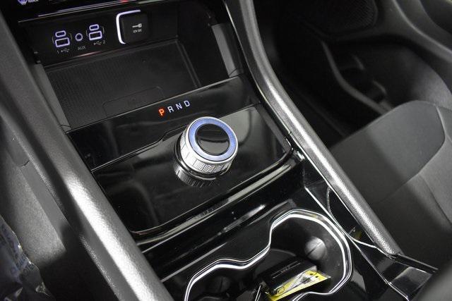 Photo of 2023 Diamond Black Crystal Pearlcoat Jeep Grand Cherokee