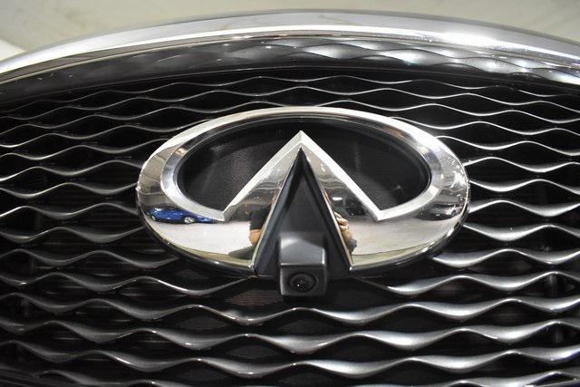 Photo of 2018 Black Obsidian INFINITI QX60