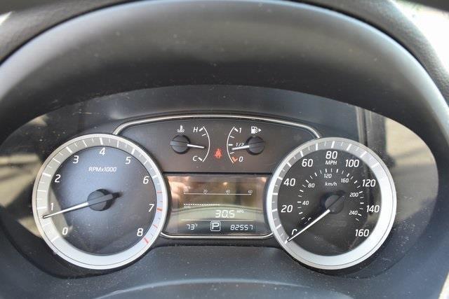 Photo of 2014 Aspen White Nissan Sentra