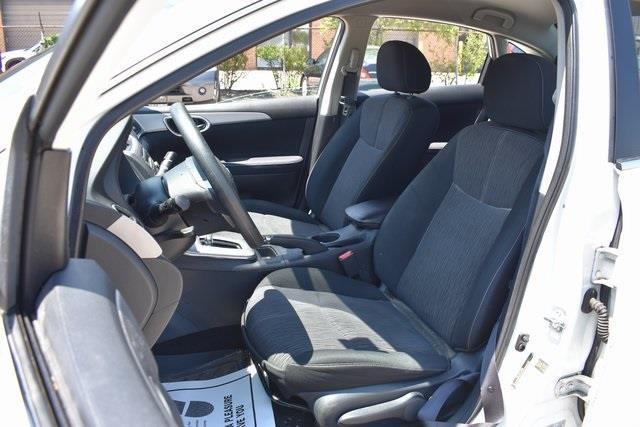 Photo of 2014 Aspen White Nissan Sentra