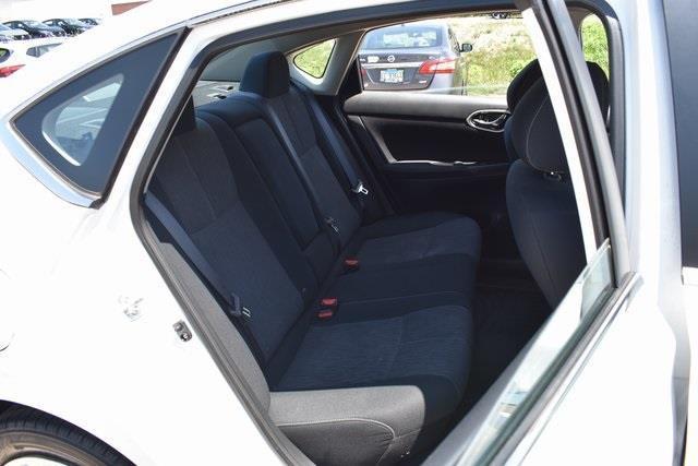 Photo of 2014 Aspen White Nissan Sentra