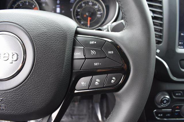 Photo of 2023 Sting-Gray Clearcoat Jeep Cherokee