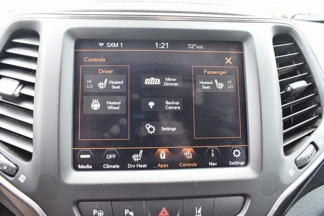 Photo of 2023 Sting-Gray Clearcoat Jeep Cherokee