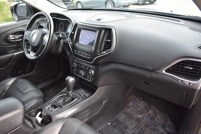 Photo of 2021 Sting-Gray Clearcoat Jeep Cherokee