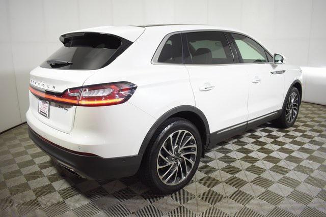 Photo of 2020 White Lincoln Nautilus