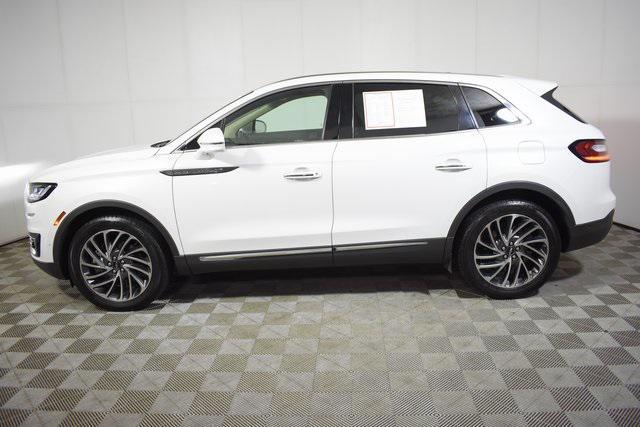 Photo of 2020 White Lincoln Nautilus
