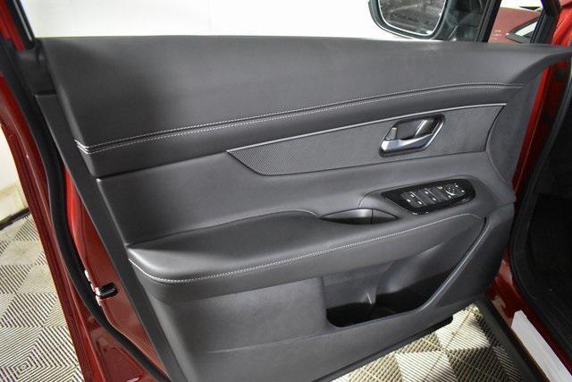 Photo of 2025 Scarlet Ember Tintcoat Nissan Murano