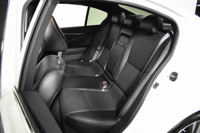 Photo of 2022 Majestic White INFINITI Q50