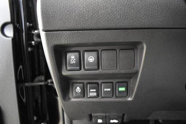 Photo of 2022 Magnetic Black Pearl Nissan Rogue Sport