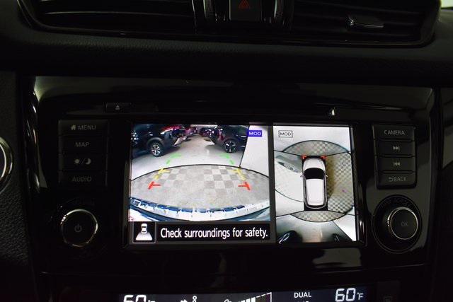 Photo of 2022 Magnetic Black Pearl Nissan Rogue Sport