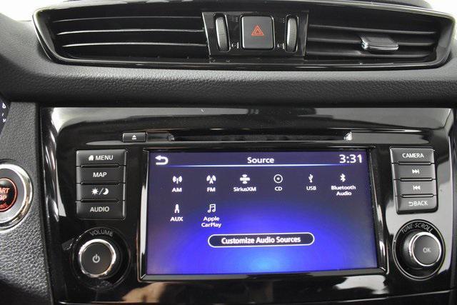 Photo of 2022 Magnetic Black Pearl Nissan Rogue Sport