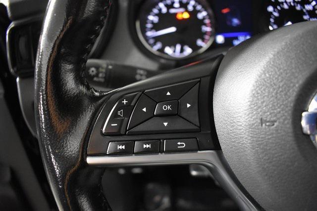 Photo of 2022 Magnetic Black Pearl Nissan Rogue Sport