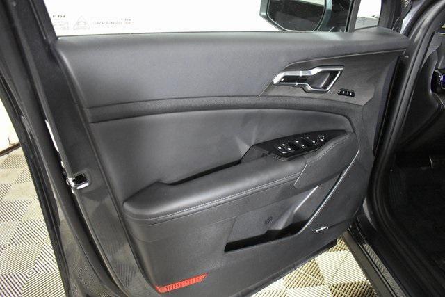 Photo of 2023 Gravity Gray Kia Sportage