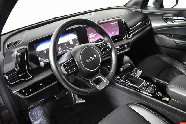 Photo of 2023 Gravity Gray Kia Sportage
