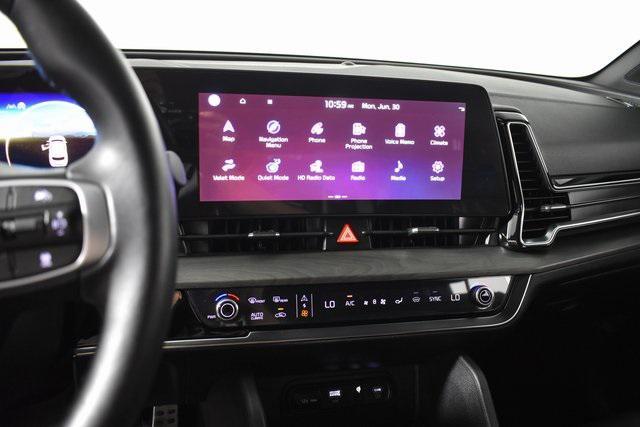 Photo of 2023 Gravity Gray Kia Sportage