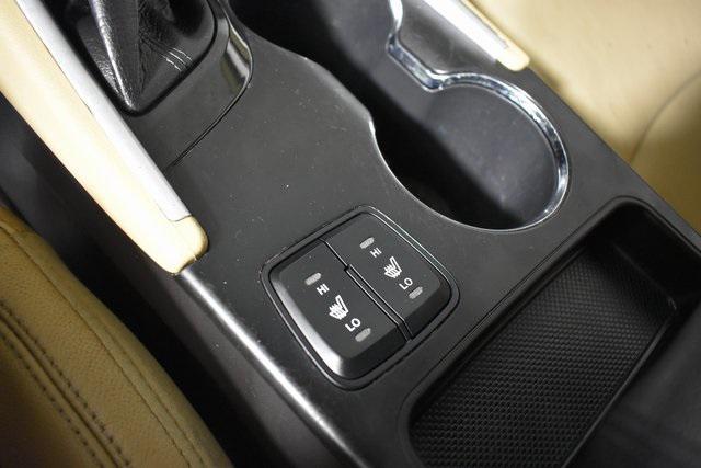 Photo of 2013 Pacific Blue Pearl Mica Hyundai SONATA