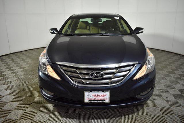 Photo of 2013 Pacific Blue Pearl Mica Hyundai SONATA