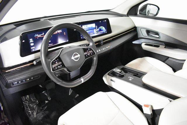 Photo of 2023 Black Diamond Pearl Nissan ARIYA