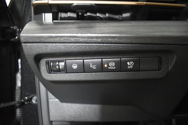 Photo of 2023 Black Diamond Pearl Nissan ARIYA