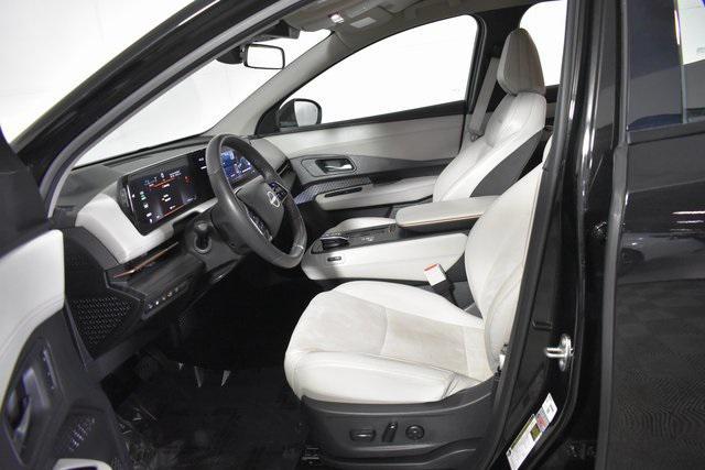 Photo of 2023 Black Diamond Pearl Nissan ARIYA