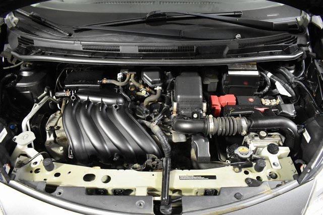 Photo of 2016 Gun Metallic Nissan Versa Note