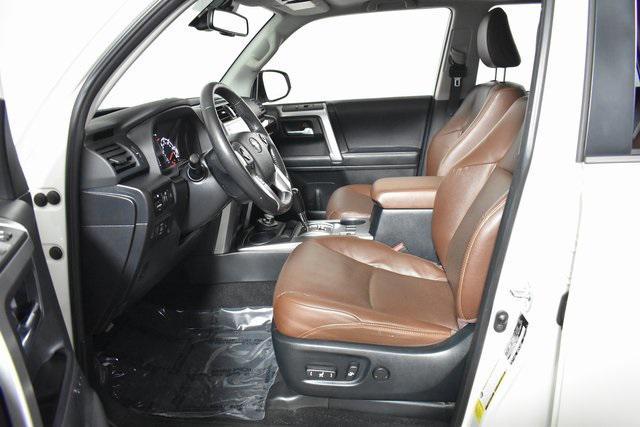 Photo of 2023 Blizzard Pearl Toyota 4Runner