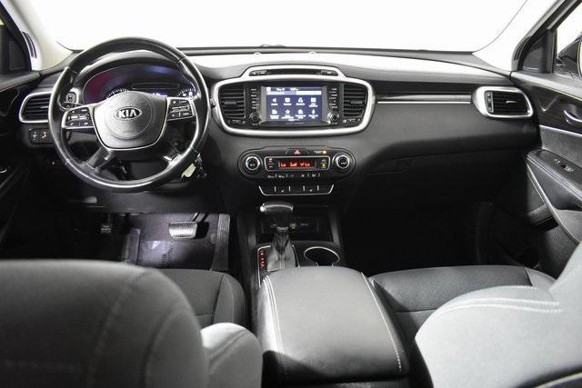 Photo of 2019 Snow White Pearl Kia Sorento