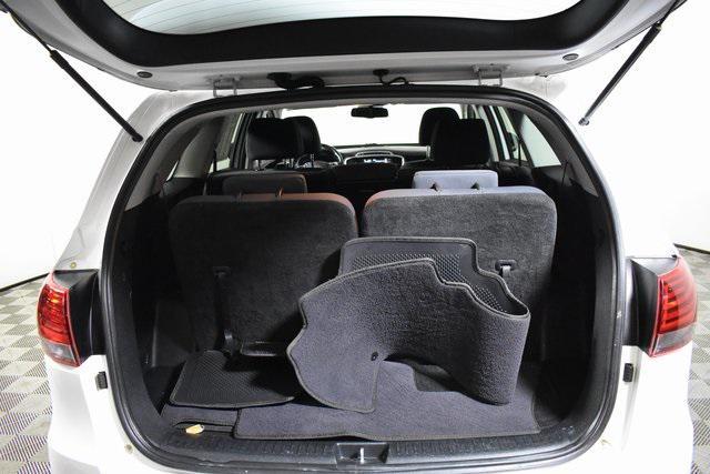 Photo of 2019 Snow White Pearl Kia Sorento