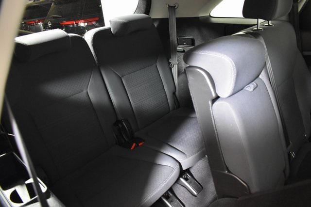 Photo of 2019 Snow White Pearl Kia Sorento