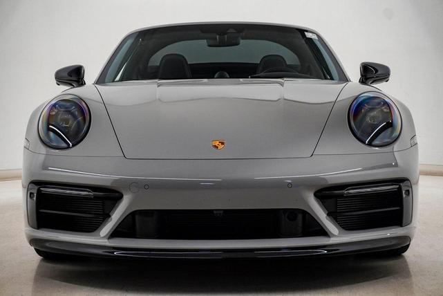 Photo of 2024 Chalk Porsche 911