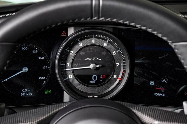 Photo of 2024 Chalk Porsche 911