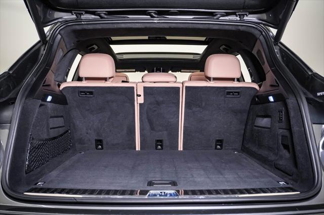 Photo of 2020 Quartzite Grey Metallic Porsche Cayenne E-Hybrid