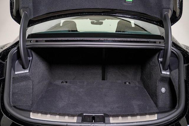 Photo of 2025 Black Porsche Taycan