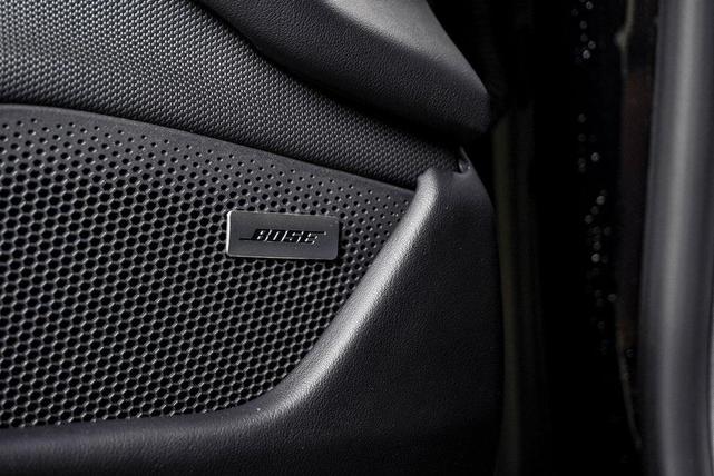 Photo of 2025 Black Porsche Taycan