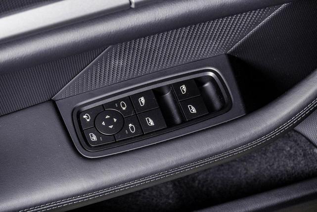 Photo of 2025 Black Porsche Taycan