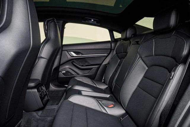 Photo of 2025 Black Porsche Taycan
