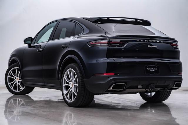 Photo of 2022 Moonlight Blue Metallic Porsche Cayenne