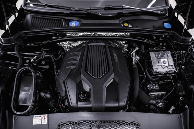 Photo of 2024 Black Porsche Macan