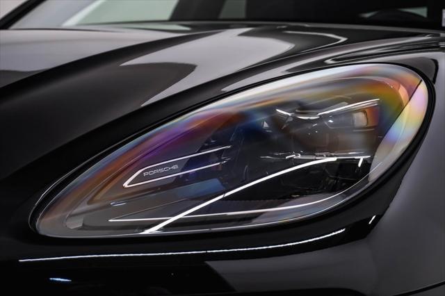 Photo of 2024 Black Porsche Macan