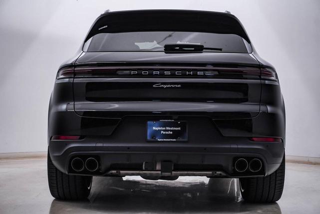 Photo of 2025 Chromite Black Metallic Porsche Cayenne