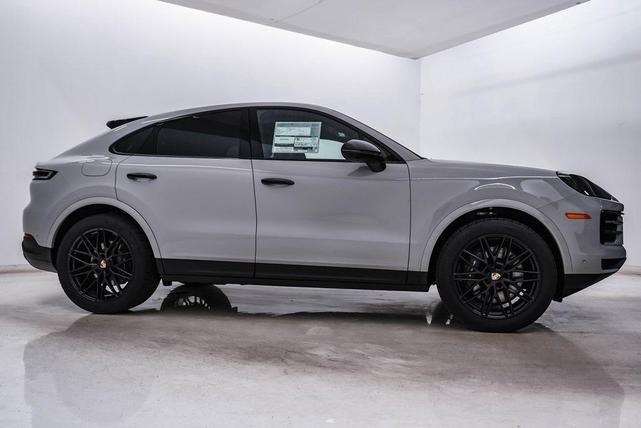 Photo of 2025 Chalk Porsche Cayenne