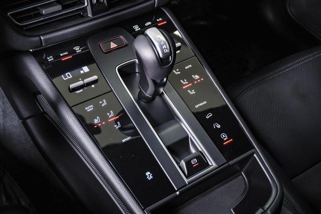 Photo of 2025 Chalk Porsche Macan