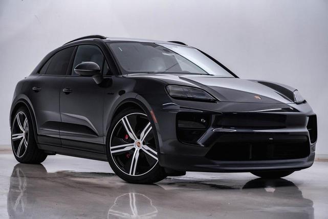 Photo of 2025 Volcano Grey Metallic Porsche Macan