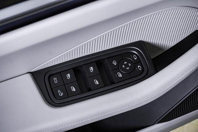 Photo of 2025 Volcano Grey Metallic Porsche Macan